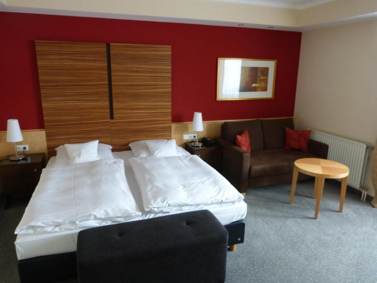 Hotel Roshop Barnstorf Екстериор снимка