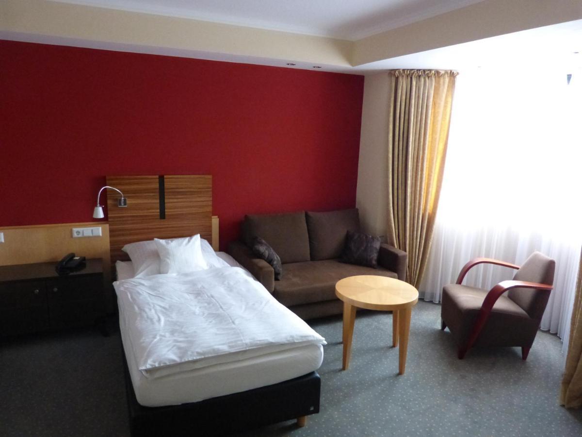 Hotel Roshop Barnstorf Екстериор снимка