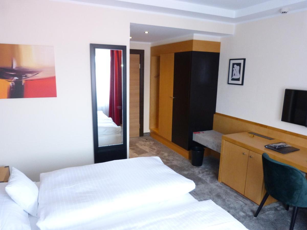 Hotel Roshop Barnstorf Екстериор снимка